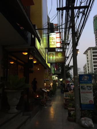 Sarinya Thai Massage and Spa